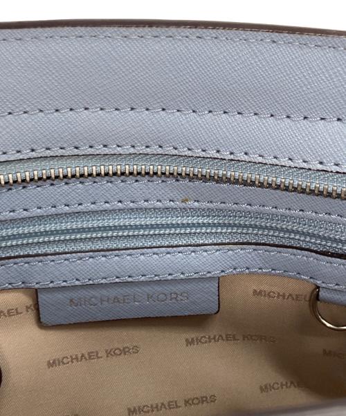 MICHAEL KORS（マイケル・コース）MICHAEL KORS (マイケル・コース) バイカラー ショルダーバッグ ブルー×ホワイトの古着・服飾アイテム
