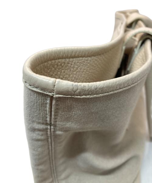 IACUCCI（イアクッチ）IACUCCI (イアクッチ) ソルベット L CANVAS/CERVO ベージュ×アイボリーの古着・服飾アイテム