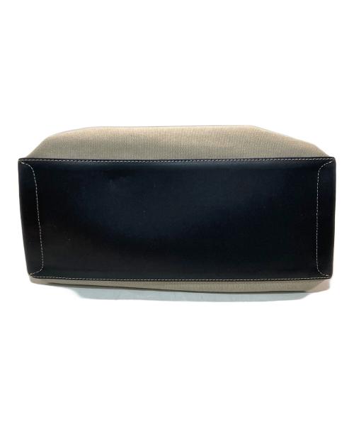 IACUCCI（イアクッチ）IACUCCI (イアクッチ) ソルベット M CANVAS/RUGA ベージュ×ブラックの古着・服飾アイテム