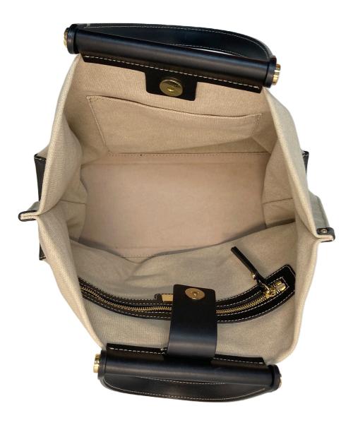 IACUCCI（イアクッチ）IACUCCI (イアクッチ) ソルベット M CANVAS/RUGA ベージュ×ブラックの古着・服飾アイテム