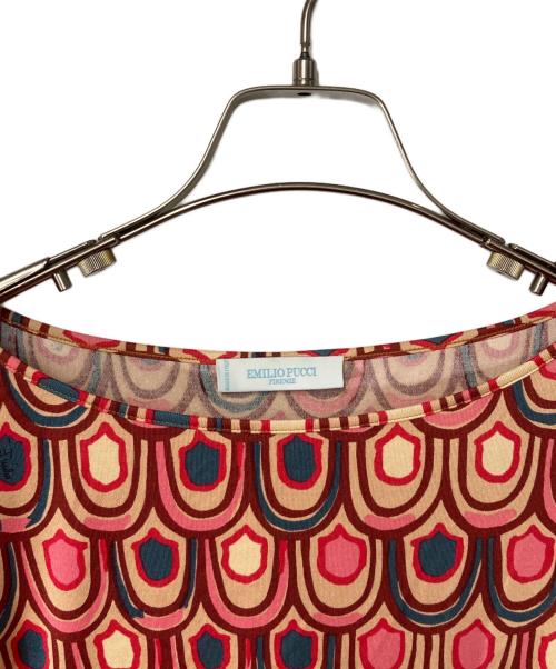 Emilio Pucci（エミリオ プッチ）Emilio Pucci (エミリオ プッチ) 総柄シルクカットソー ベージュ×ピンク サイズ:38の古着・服飾アイテム