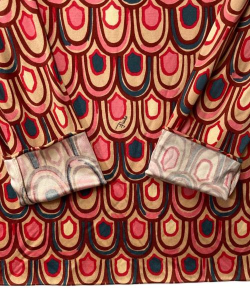 Emilio Pucci（エミリオ プッチ）Emilio Pucci (エミリオ プッチ) 総柄シルクカットソー ベージュ×ピンク サイズ:38の古着・服飾アイテム