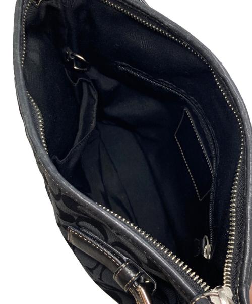 COACH（コーチ）COACH (コーチ) シグネチャーショルダーバッグ ブラックの古着・服飾アイテム