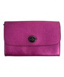 COACH（コーチ）の古着「ターンロックチェーンショルダーバッグ」｜ピンク