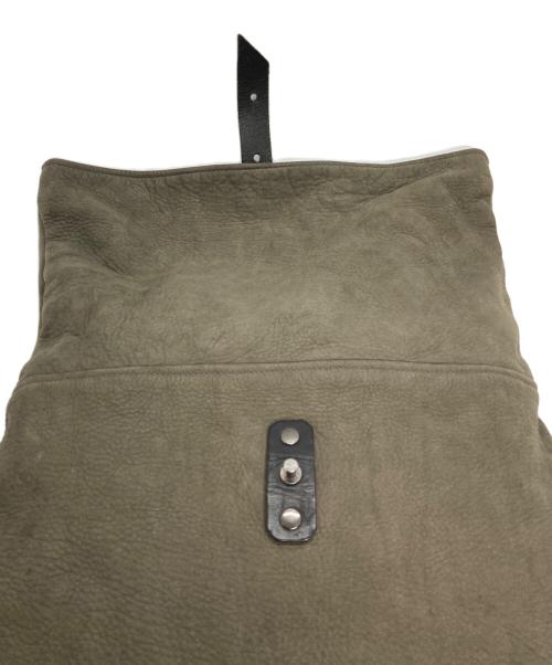 Jas-M.B.（ジャスエムビー）Jas-M.B. (ジャスエムビー) レザーショルダーバッグ カーキの古着・服飾アイテム