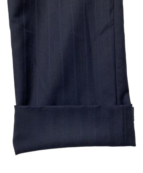 BLACK LABEL CRESTBRIDGE（ブラックレーベル クレストブリッジ）BLACK LABEL CRESTBRIDGE (ブラックレーベル クレストブリッジ) 3ピース ストライプウールセットアップスーツ ネイビー サイズ:36Rの古着・服飾アイテム