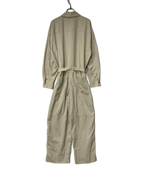 Adam et Rope（アダム エ ロペ）Adam et Rope (アダム エ ロペ) リサイクルナイロンジャンプスーツ ベージュ サイズ:38の古着・服飾アイテム