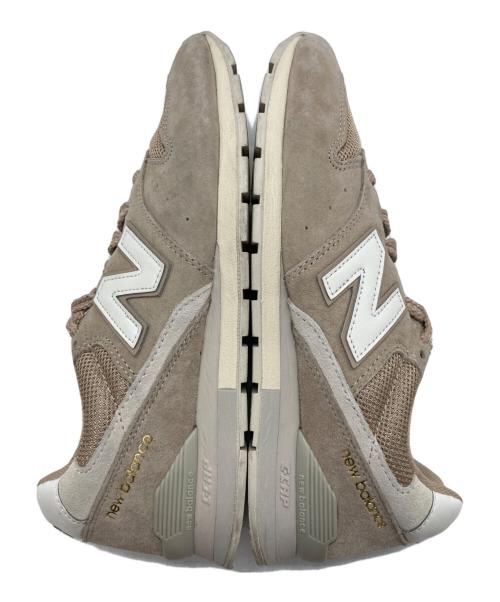 NEW BALANCE（ニューバランス）NEW BALANCE (ニューバランス) スニーカー ベージュ サイズ:US7/UK6.5/EU40の古着・服飾アイテム
