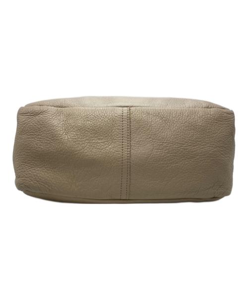 YOUNG & OLSEN The DRYGOODS STORE（ヤングアンドオルセン ザ ドライグッズストア）YOUNG & OLSEN The DRYGOODS STORE (ヤングアンドオルセン ザ ドライグッズストア) ハンドバッグ ベージュの古着・服飾アイテム