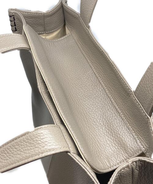 傳濱野（デンハマノ）傳濱野 (デンハマノ) Ameria レザートートバッグ グレージュの古着・服飾アイテム