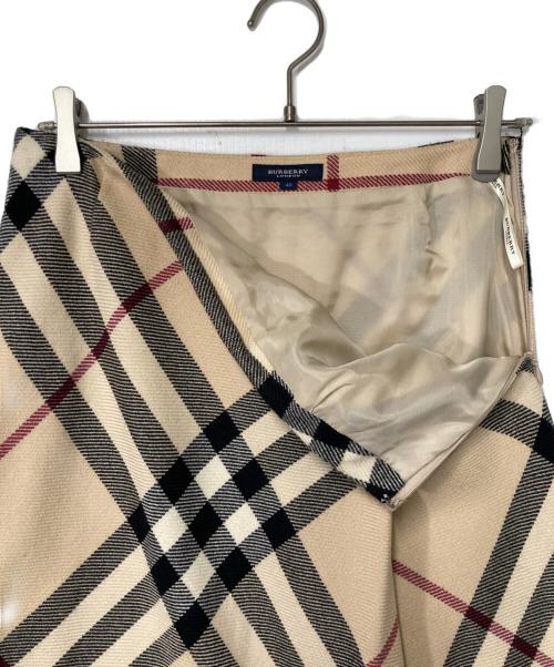 BURBERRY LONDON（バーバリーロンドン）BURBERRY LONDON (バーバリーロンドン) ノバチェックスカート ベージュ サイズ:40の古着・服飾アイテム