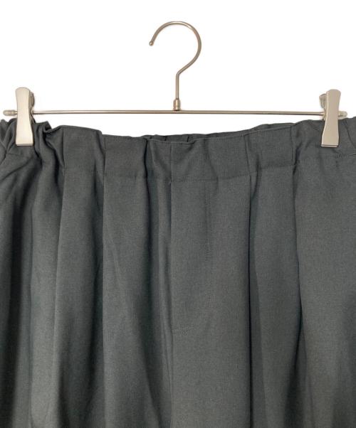 mizuiro-ind（ミズイロインド）mizuiro-ind (ミズイロインド) イージーワイドパンツ グレー サイズ:-の古着・服飾アイテム