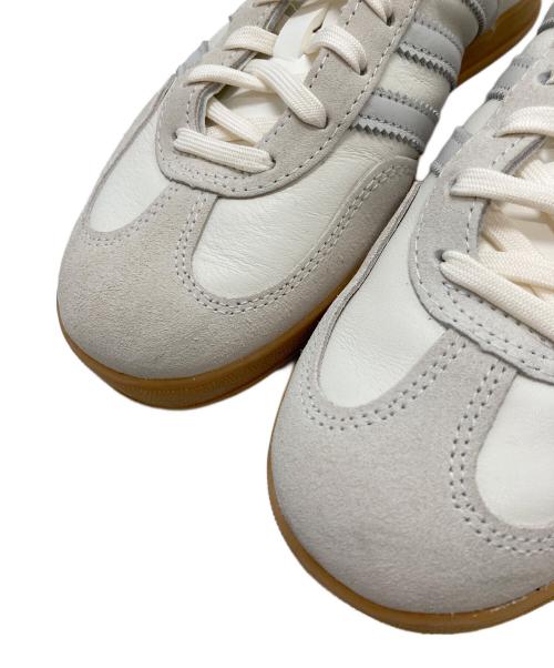 adidas（アディダス）adidas (アディダス) GAZELLE INDOOR ホワイト×グレー サイズ:JP245US6 1/2の古着・服飾アイテム