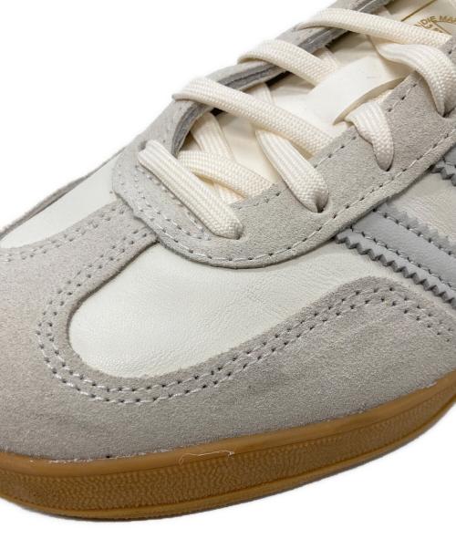 adidas（アディダス）adidas (アディダス) GAZELLE INDOOR ホワイト×グレー サイズ:JP245US6 1/2の古着・服飾アイテム