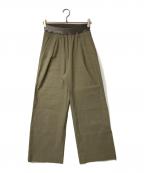 MUSE de Deuxieme Classeミューズ ドゥーズィエム クラス）の古着「STRETCH TWILL タックパンツ」｜カーキ