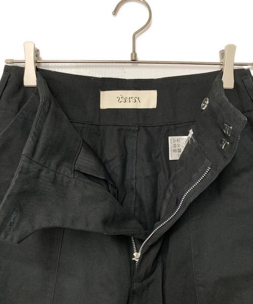 REVES（レーヴ）REVES (レーヴ) CURVE PANTS ブラック サイズ:FREEの古着・服飾アイテム
