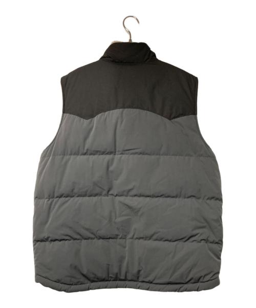 Patagonia（パタゴニア）Patagonia (パタゴニア) リバーシブル・ビビー・ダウン・ベスト グレー×ベージュ サイズ:Lの古着・服飾アイテム