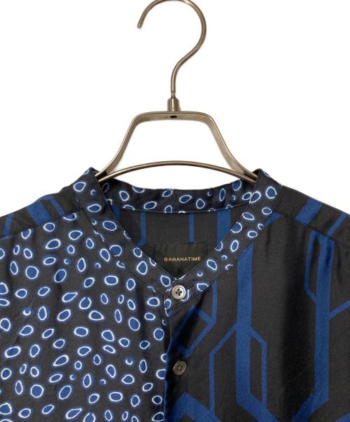 BANANATIME（バナナタイム）BANANATIME (バナナタイム) シルク総柄シャツ ネイビー サイズ:Sの古着・服飾アイテム