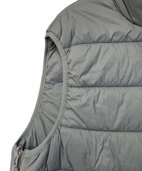 DAIWA PIER39（ダイワ ピア39）DAIWA PIER39 (ダイワ ピア39) TECH REVERSIBLE CLIMBERS PUFF VEST グレー サイズ:Mの古着・服飾アイテム
