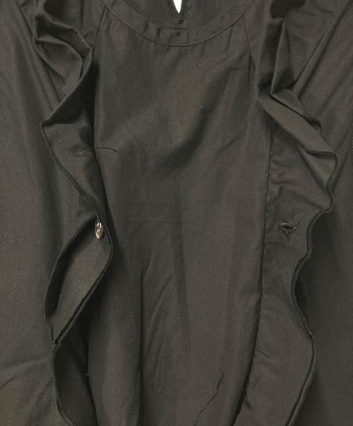 tricot COMME des GARCONS（トリココムデギャルソン）tricot COMME des GARCONS (トリココムデギャルソン) フリルデザインノースリーブワンピース ブラック サイズ:Mの古着・服飾アイテム