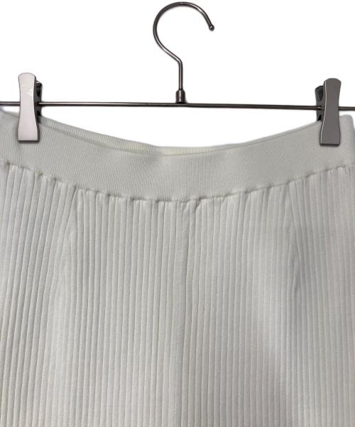 Snidel（スナイデル）Snidel (スナイデル) メタルボタンニットセットアップ アイボリー ブラック サイズ:Fの古着・服飾アイテム