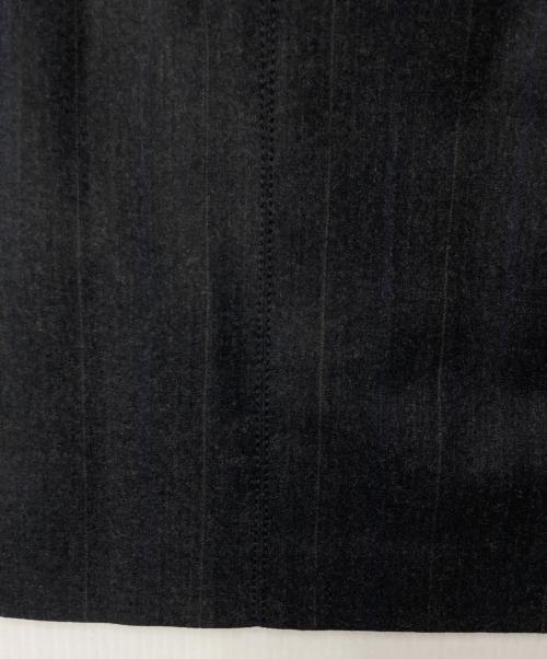 FENDI（フェンディ）FENDI (フェンディ) スカート ストライプセットアップ ダークグレー サイズ:42の古着・服飾アイテム