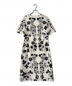 OSCAR DE LA RENTAオスカーデラレンタ）の古着「花柄ワンピース」｜ホワイト×ブラック