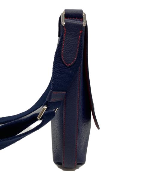 LOEWE（ロエベ）LOEWE (ロエベ) アナグラム レザー フラップ ショルダーバッグ ネイビー×レッドの古着・服飾アイテム