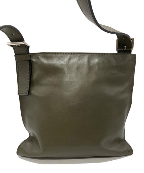 PRADA（プラダ）PRADA (プラダ) ロゴプレート カーフレザーショルダーバッグ カーキの古着・服飾アイテム