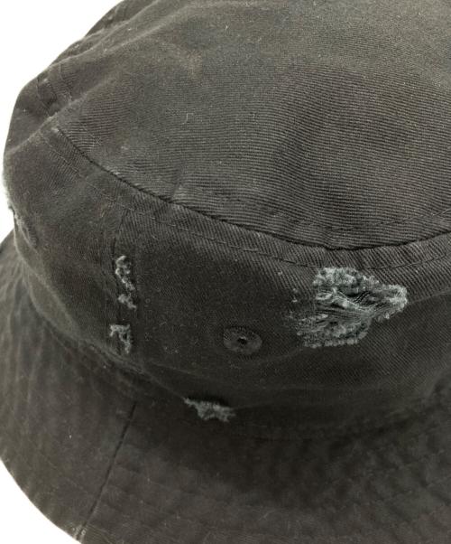 New Era（ニューエラ）New Era (ニューエラ) LIMI feu (リミフゥ) DAMAGED BUCKET HAT ブラック サイズ:Lの古着・服飾アイテム