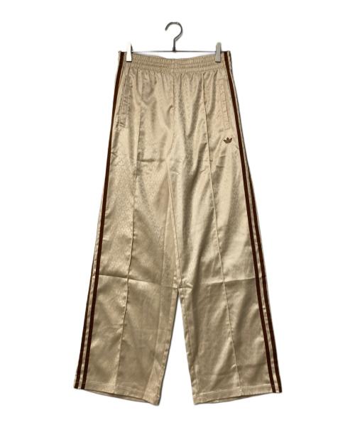 adidas（アディダス）adidas (アディダス) モノグラムサテントラックパンツ ベージュ×ブラウン サイズ:Mの古着・服飾アイテム