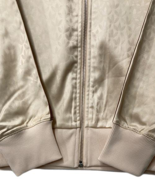 adidas（アディダス）adidas (アディダス) モノグラム サテン ファイヤーバード トラックジャケット ベージュ×ブラウン サイズ:Ｍの古着・服飾アイテム