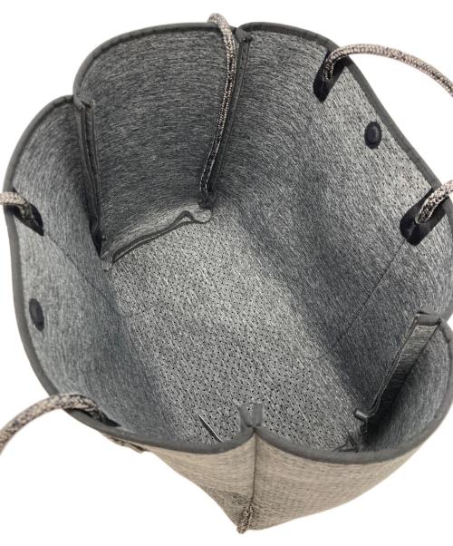 STATE OF ESCAPE（ステイトオブエスケープ）STATE OF ESCAPE (ステイトオブエスケープ) フライングソロ ネオプレン トートバッグ グレーの古着・服飾アイテム