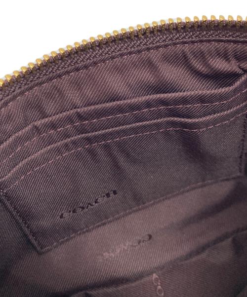 COACH（コーチ）COACH (コーチ) チェーン ハンドポーチ ブラウンの古着・服飾アイテム