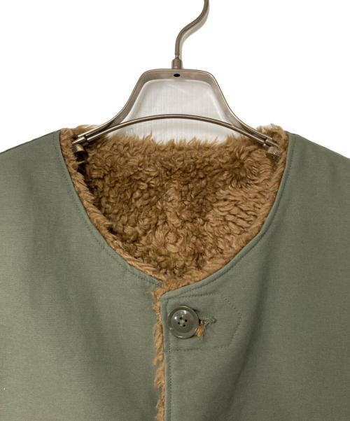 Engineered Garments（エンジニアドガーメンツ）Engineered Garments (エンジニアドガーメンツ) リバーシブル ボアベスト カーキ×ブラウン サイズ:Ｍの古着・服飾アイテム