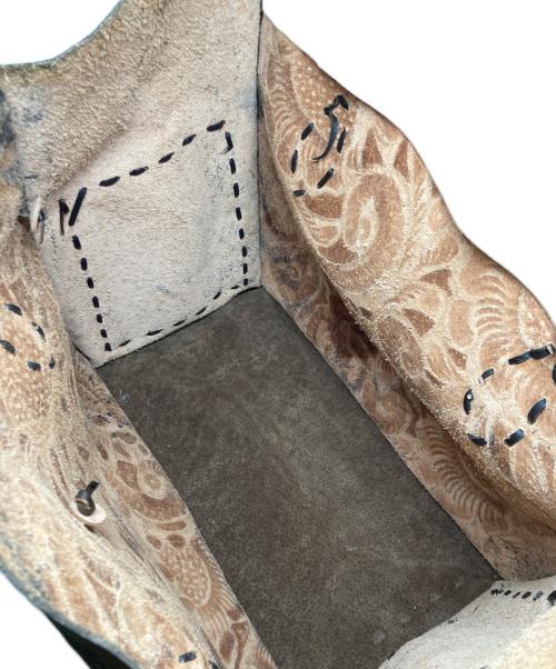 Carving Tribes（カービングトライブス）CARVING TRIBES (カービングトライブス) GRACE CONTINENTAL カービングバッグの古着・服飾アイテム