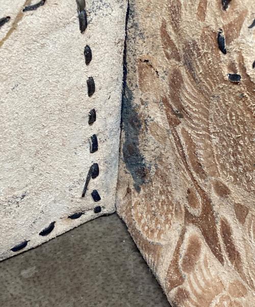 Carving Tribes（カービングトライブス）CARVING TRIBES (カービングトライブス) GRACE CONTINENTAL カービングバッグの古着・服飾アイテム