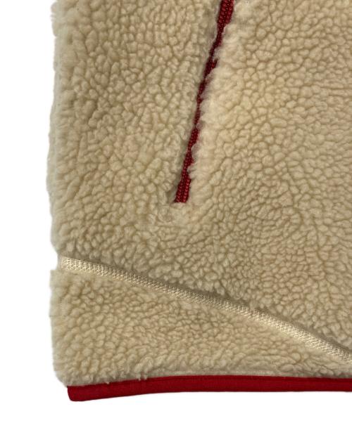 Patagonia（パタゴニア）Patagonia (パタゴニア) CLASSIC RETRO-X VEST ベージュ×レッド サイズ:Sの古着・服飾アイテム