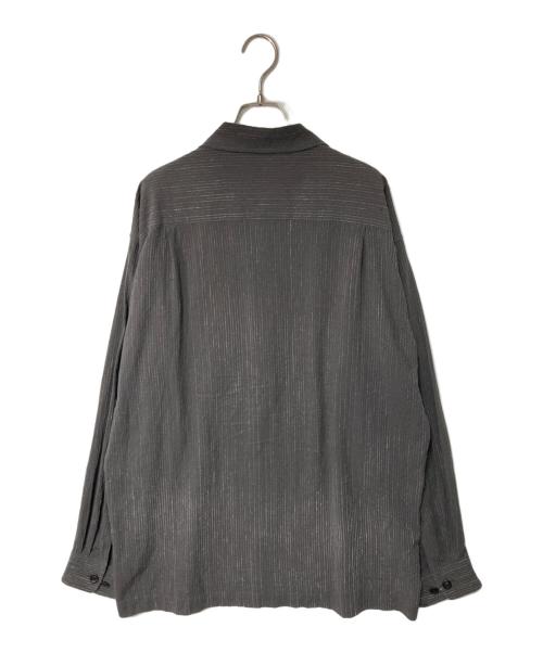ISSEY MIYAKE MEN（イッセイミヤケメン）ISSEY MIYAKE MEN (イッセイミヤケメン) シルクコットンストライプデザインシャツ グレー サイズ:Lの古着・服飾アイテム