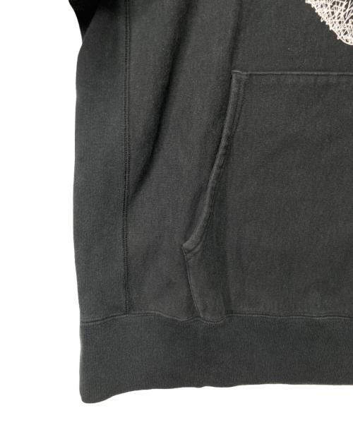 HUMAN MADE（ヒューマンメイド）HUMAN MADE (ヒューマンメイド) KAWS (カウズ) PIZZA HOODIE グレー サイズ:Lの古着・服飾アイテム