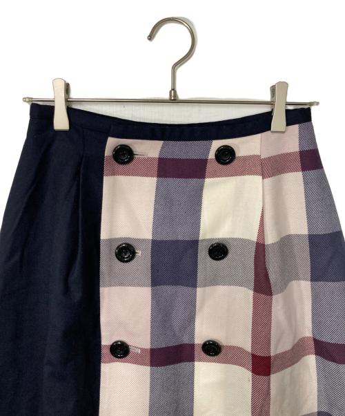 BLUE LABEL CRESTBRIDGE（ブルーレーベルクレストブリッジ）BLUE LABEL CRESTBRIDGE (ブルーレーベルクレストブリッジ) ウール切替チェックスカート ネイビー サイズ:38の古着・服飾アイテム