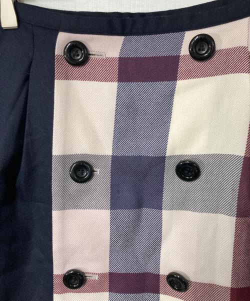 BLUE LABEL CRESTBRIDGE（ブルーレーベルクレストブリッジ）BLUE LABEL CRESTBRIDGE (ブルーレーベルクレストブリッジ) ウール切替チェックスカート ネイビー サイズ:38の古着・服飾アイテム