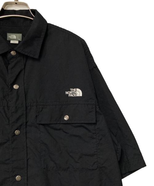 THE NORTH FACE（ザ ノース フェイス）THE NORTH FACE (ザ ノース フェイス) S/S Nuptse Shirt ショートスリーブヌプシシャツ ブラック サイズ:XLの古着・服飾アイテム