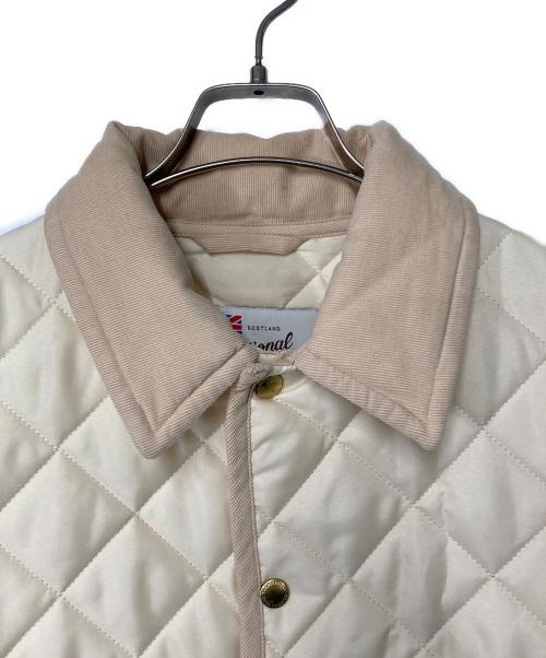 Traditional Weatherwear（トラディショナルウェザーウェア）Traditional Weatherwear (トラディショナルウェザーウェア) Spick and Span (スピックアンドスパン) 別注WAVERLY TW BF SHORT アイボリー サイズ:34の古着・服飾アイテム