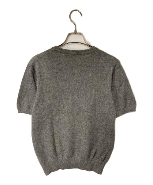 Burberry's（バーバリー）Burberry's (バーバリーズ) ロゴ刺繍半袖カシミヤニット グレー サイズ:Ｍの古着・服飾アイテム