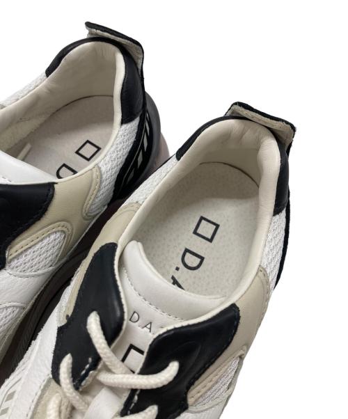 D.A.T.E.（デイト）D.A.T.E. (デイト) FUGA スニーカー ベージュ×ホワイト サイズ:EU40/UK6.5の古着・服飾アイテム