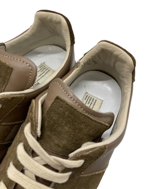 Maison Margiela 22（メゾンマルジェラ）Maison Margiela 22 (メゾンマルジェラ) REPLICA ジャーマントレーナー ブラウン サイズ:40の古着・服飾アイテム