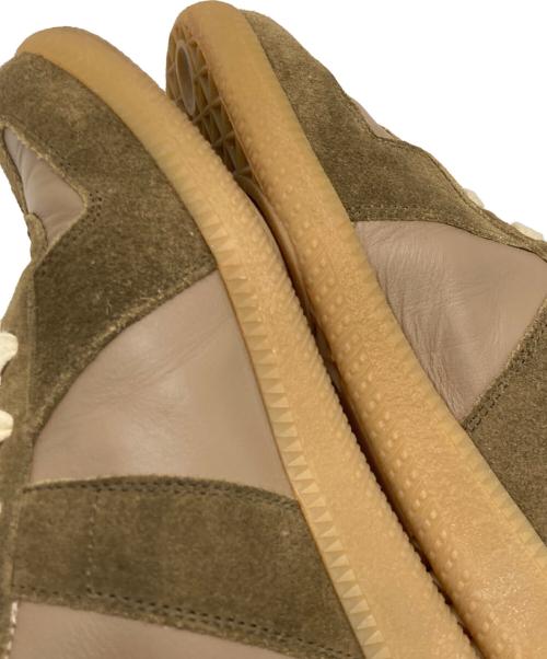 Maison Margiela 22（メゾンマルジェラ）Maison Margiela 22 (メゾンマルジェラ) REPLICA ジャーマントレーナー ブラウン サイズ:40の古着・服飾アイテム