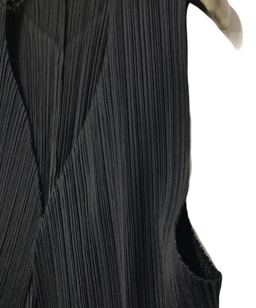 PLEATS PLEASE（プリーツプリーズ）PLEATS PLEASE (プリーツプリーズ) プリーツベスト ブラック サイズ:3の古着・服飾アイテム