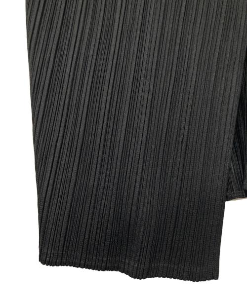 PLEATS PLEASE（プリーツプリーズ）PLEATS PLEASE (プリーツプリーズ) プリーツベスト ブラック サイズ:3の古着・服飾アイテム